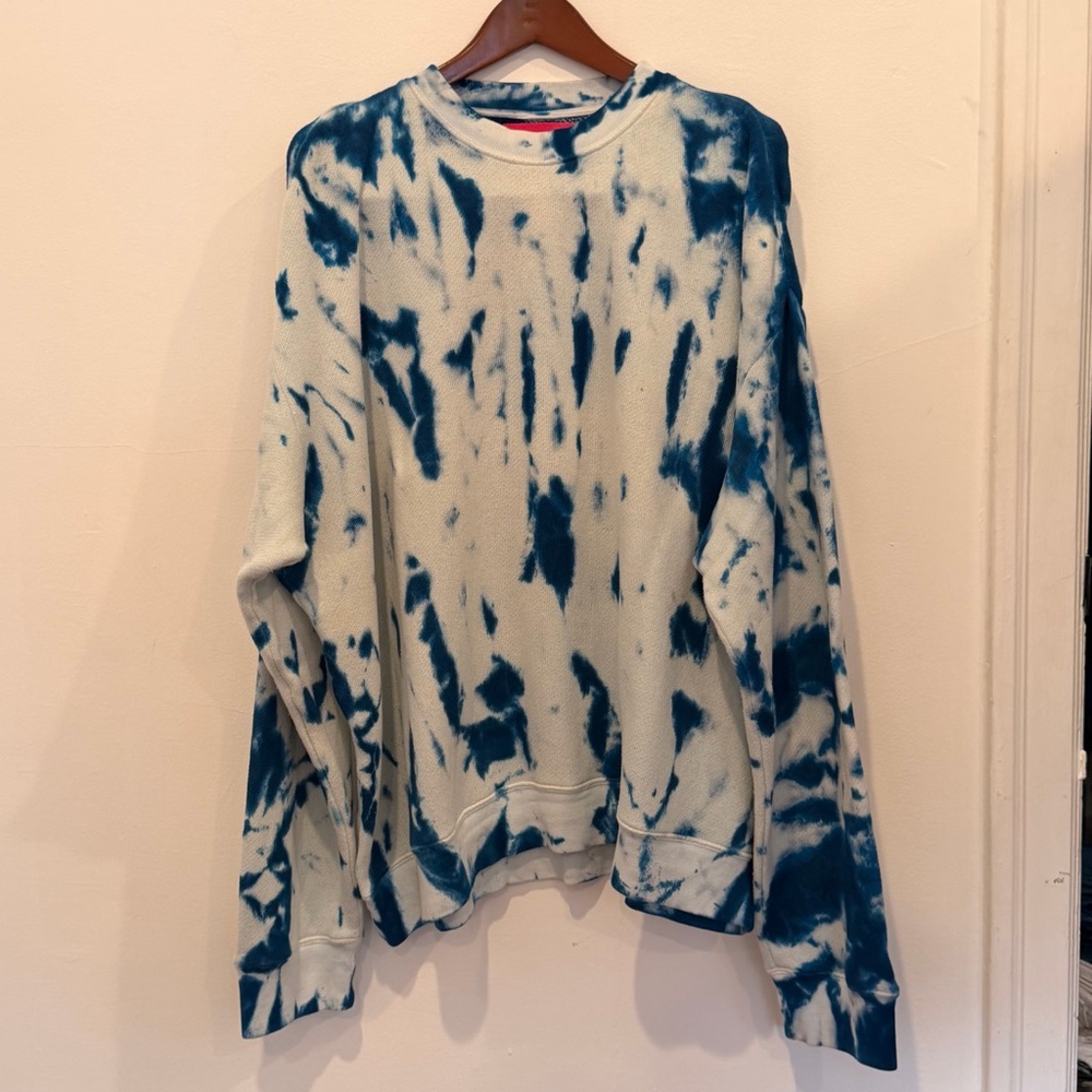 The Elder Statesman Blue and White Tie-Dye Top